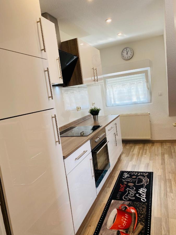 T&T Ferienwohnung Rheinbrohl Exteriér fotografie
