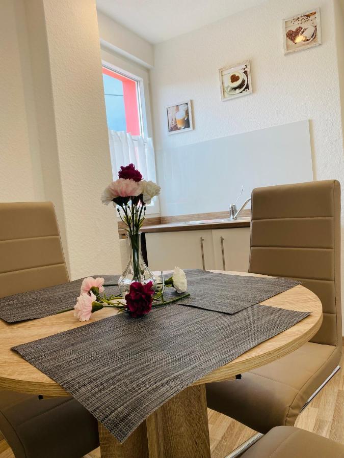 T&T Ferienwohnung Rheinbrohl Exteriér fotografie