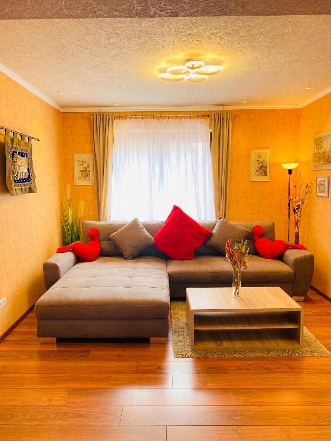 T&T Ferienwohnung Rheinbrohl Exteriér fotografie