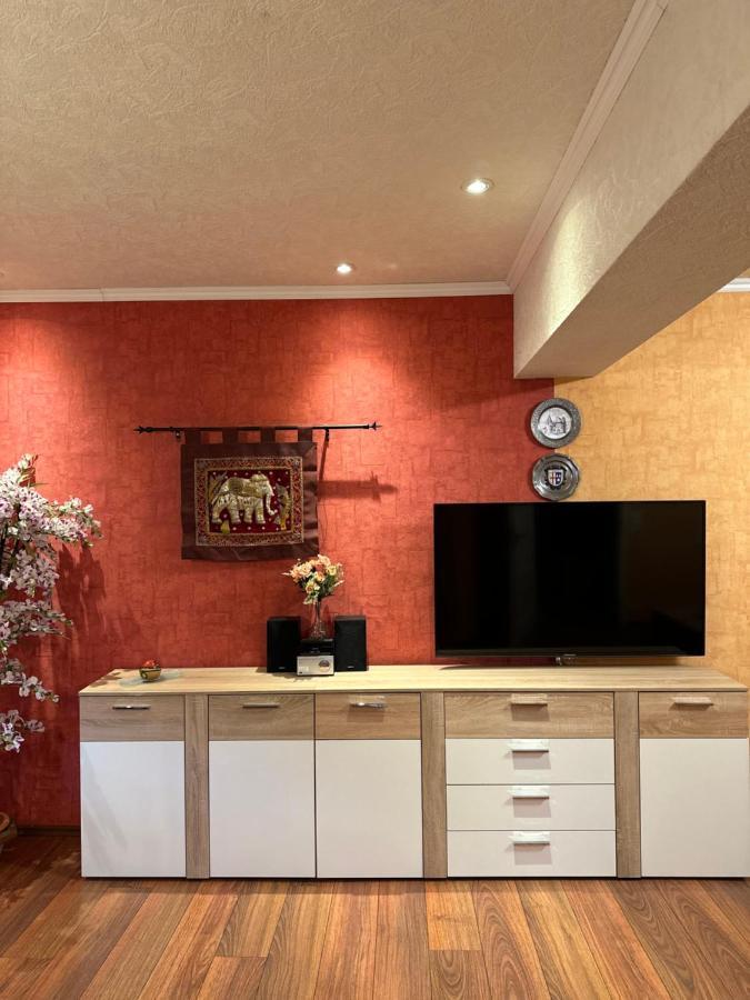 T&T Ferienwohnung Rheinbrohl Exteriér fotografie